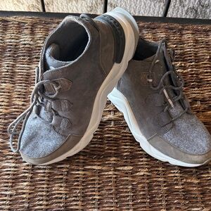 Sorel Women's Kinetic RNEGD Caribou Waterproof Boot - Grey